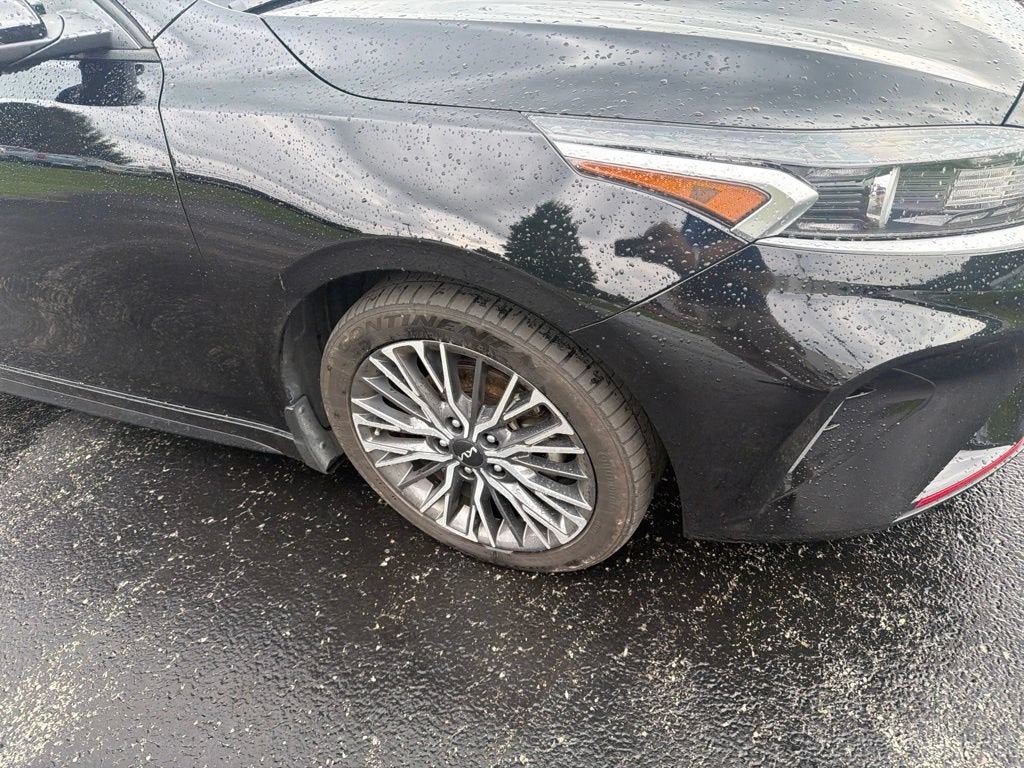 2022 Kia Forte GT-Line