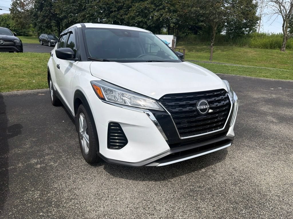 2024 Nissan Kicks S Xtronic CVT