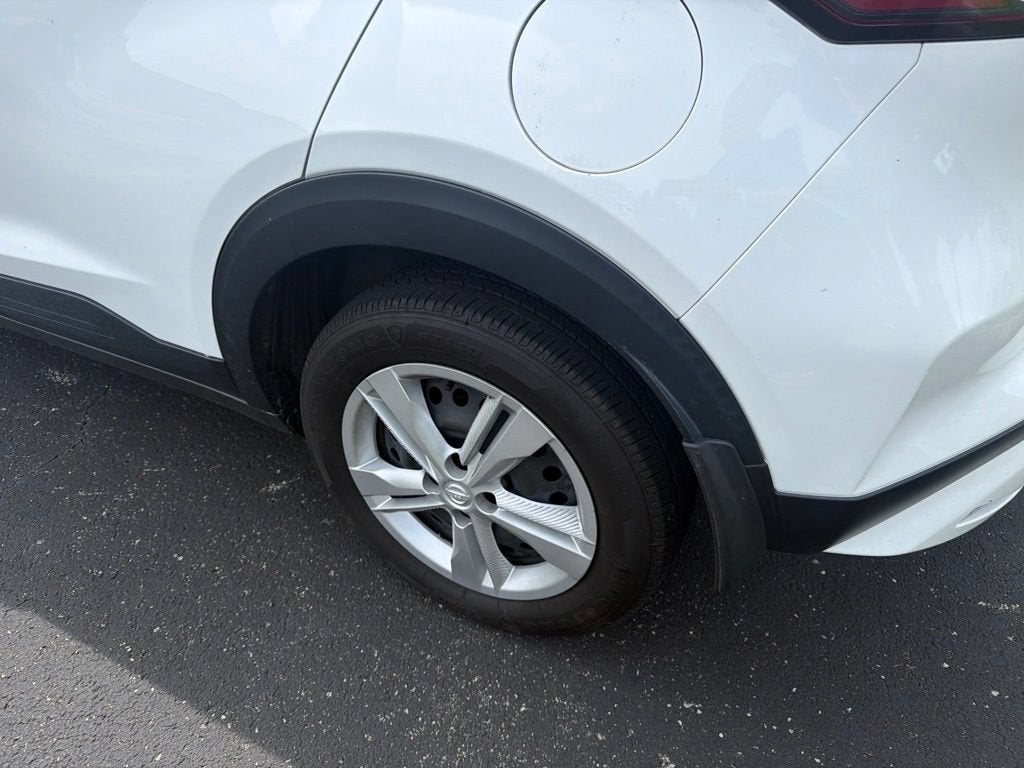 2024 Nissan Kicks S Xtronic CVT