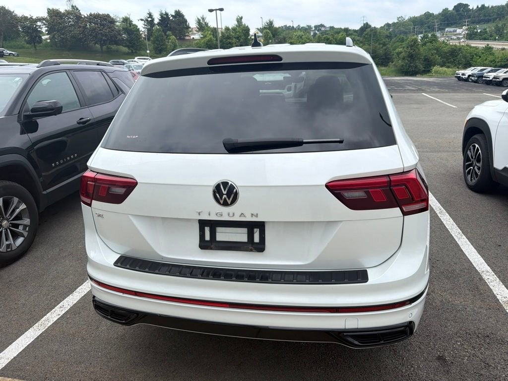2023 Volkswagen Tiguan 2.0T SE R-Line Black