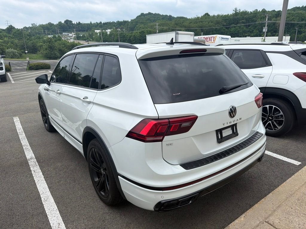 2023 Volkswagen Tiguan 2.0T SE R-Line Black