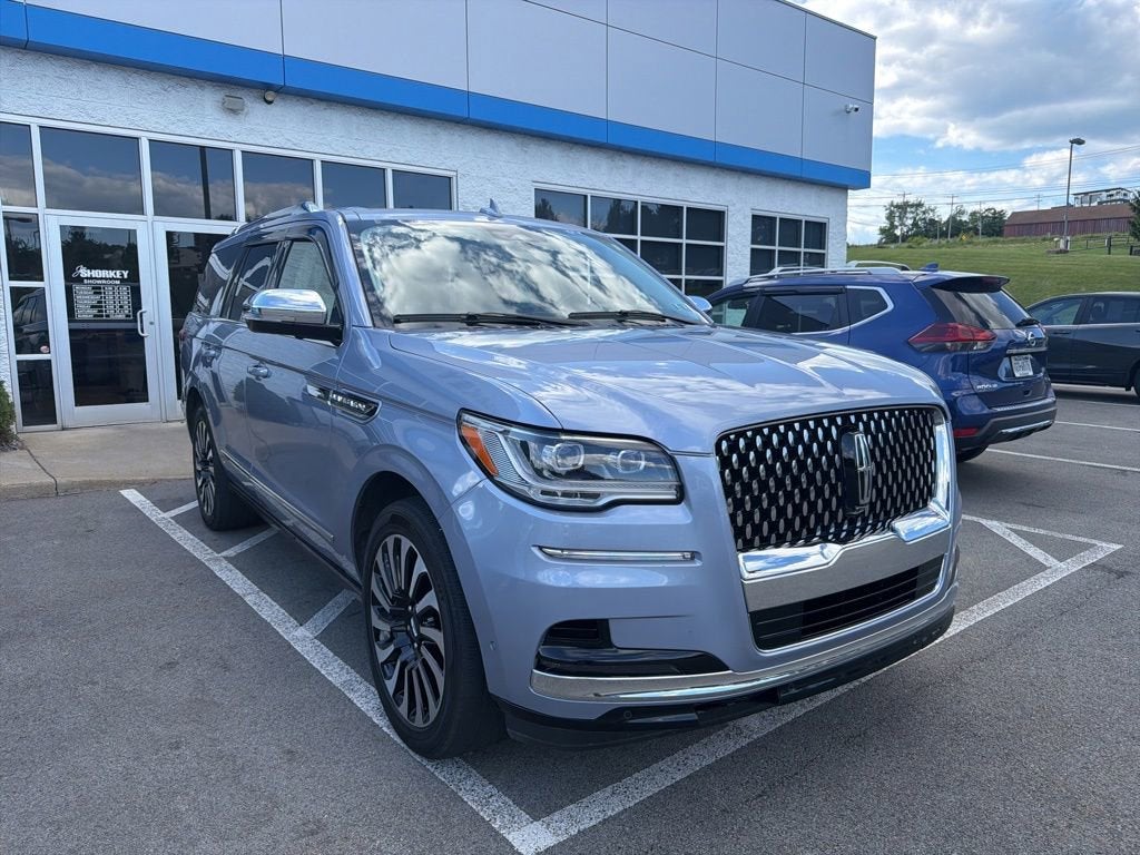 2024 Lincoln Navigator Black Label