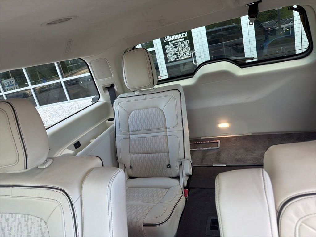 2024 Lincoln Navigator Black Label
