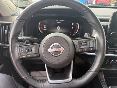 2023 Nissan Pathfinder Platinum 4WD