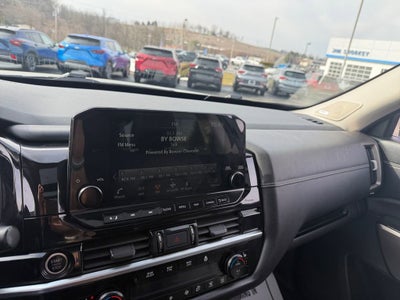 2023 Nissan Pathfinder Platinum 4WD