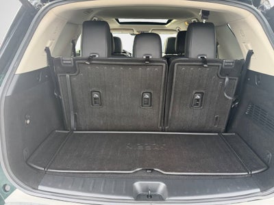 2023 Nissan Pathfinder Platinum 4WD