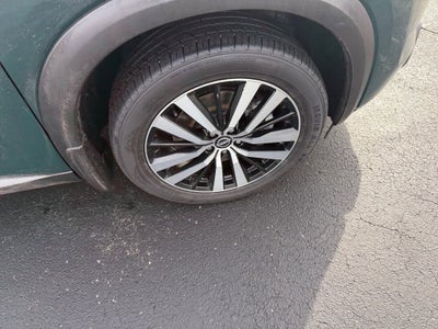 2023 Nissan Pathfinder Platinum 4WD