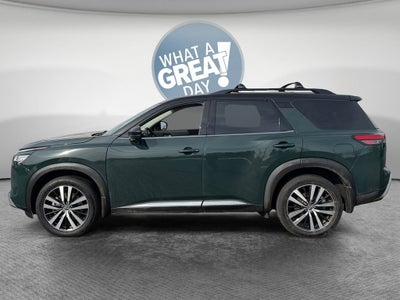 2023 Nissan Pathfinder Platinum 4WD