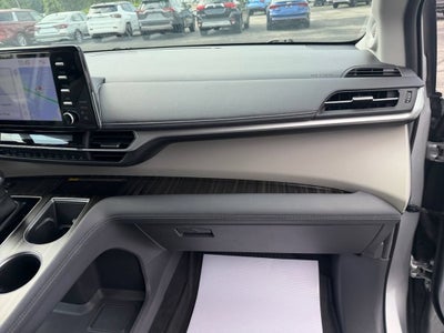 2024 Toyota Sienna Limited