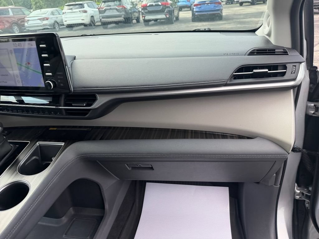 2024 Toyota Sienna Limited
