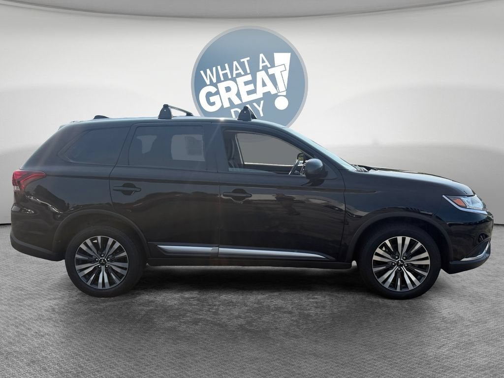 Used 2020 Mitsubishi Outlander ES with VIN JA4AZ3A31LZ042207 for sale in Delmont, PA