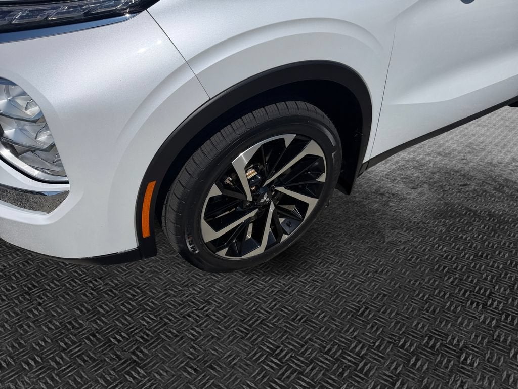 2022 Mitsubishi Outlander ES 2.5 S-AWC