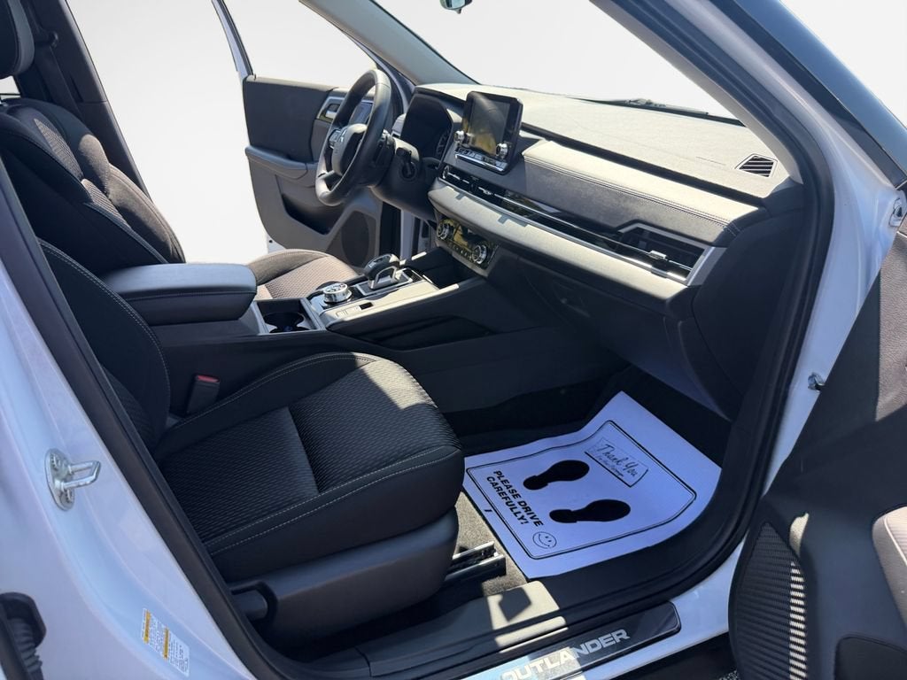 2022 Mitsubishi Outlander ES 2.5 S-AWC