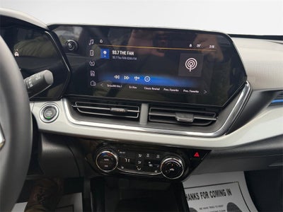 2025 Chevrolet Trax LT