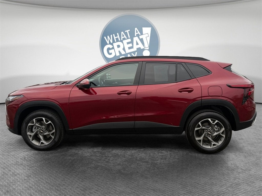 2025 Chevrolet Trax LT