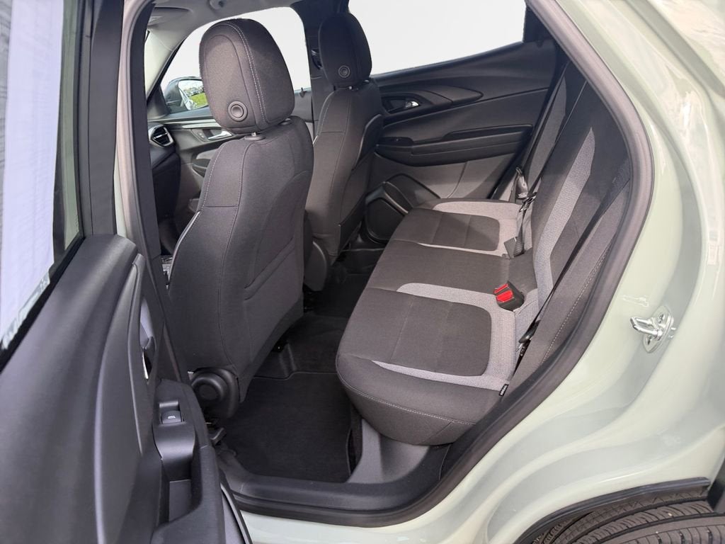 2025 Chevrolet Trailblazer LS