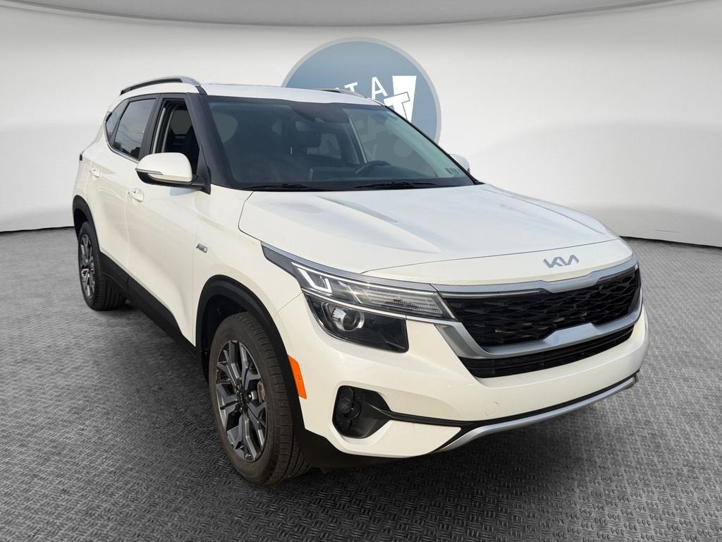 2023 Kia Seltos EX