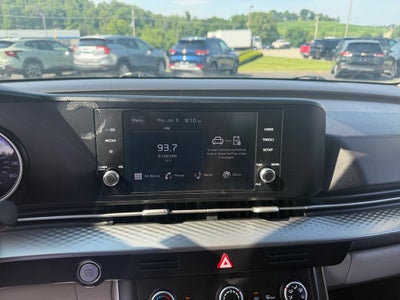 2023 Kia Carnival LX