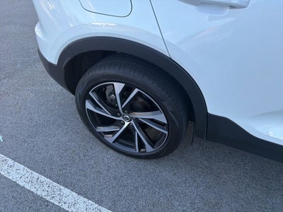 2020 Volvo XC40 T5 R-Design